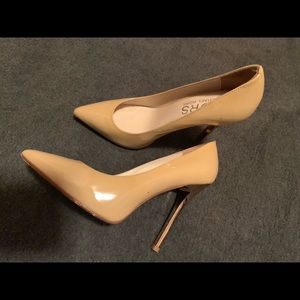 Michael Kors nude heels
